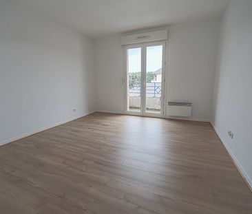 Location Appartement 2 pièces 47m² LE PETIT QUEVILLY 76140 - Photo 4