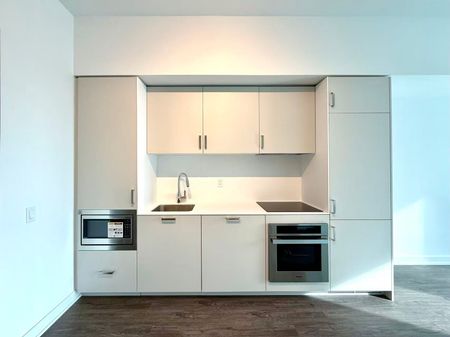 For Lease - 88 Queen Street Unit# 1809, Toronto, Ontario - Photo 2