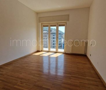 Appartamento via Rezzonico, Valduce - Crispi, Como - Photo 1