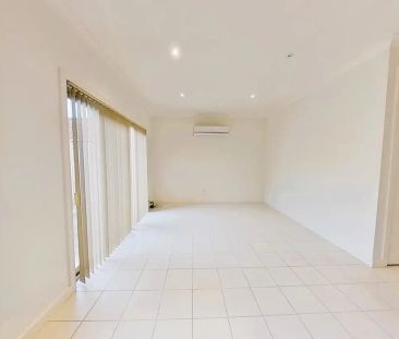 “Cosy Villa Unit” - Photo 1