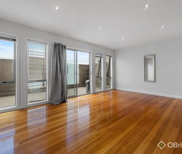 Boutique Living with Exceptional Convenience - Photo 2