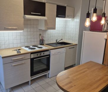 Location Appartement 4 pièces 67m² DOUAI 59500 - Photo 4