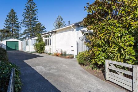 Te Awa Avenue, Te Awa - Photo 2
