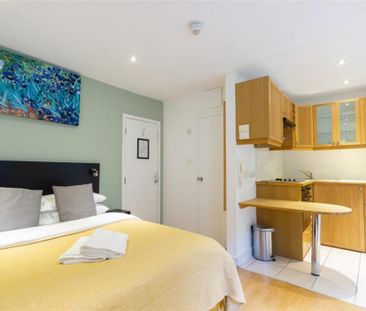 Studio to rent - Photo 6
