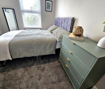 Flat to rent - Photo 1