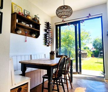 4 bedroom semi-detached house to rent - Photo 5