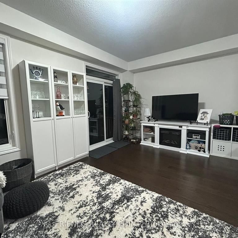 For Lease - 145 Shepherd Drive, Barrie, Ontario - Photo 1