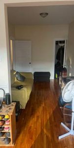 1br Mile End Apartment for Lease Transfer - Photo 3