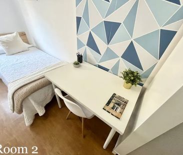 Calle Doctor Domínguez Rodiño, Sevilla, Andalusia 41009 - Photo 1