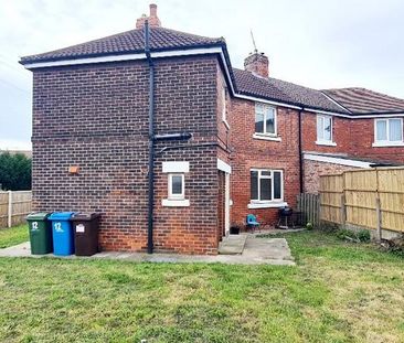 3 bedroom semi-detached house to rent - Photo 5