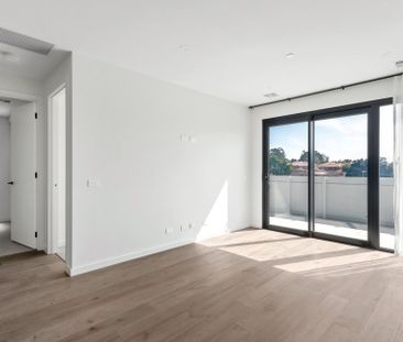 Near New Two Bedroom Apartment in a Prime Locale - Photo 3