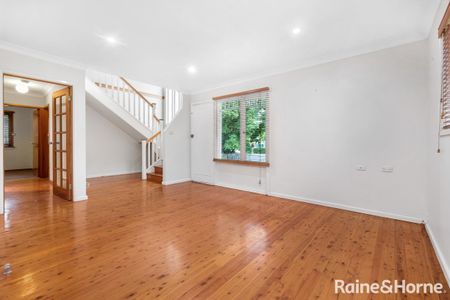 GREAT LOCATION !! - Photo 2