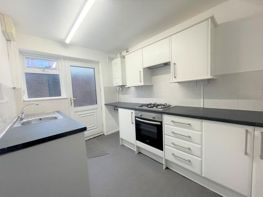3 bedroom house to rent - Photo 1