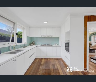 A Delight of Space and Great Location - Photo 6