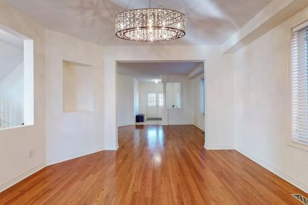 For Lease - 131 Aikenhead Avenue, Richmond Hill, Ontario - Photo 2