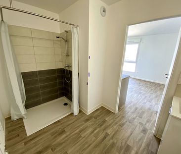 Location Appartement 1 pièce 25m² - Photo 6