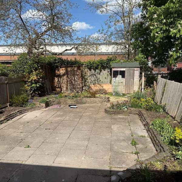 North End Road, London, NW11 - Photo 1