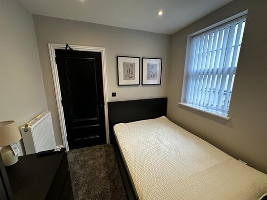 Milton Road, Birkenhead - Photo 1