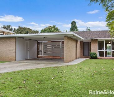 Neat & Spacious Family Home - Walk to Shoalhaven River - Photo 4