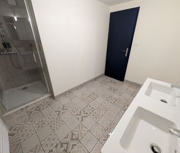 Location Appartement 2 pièces 60m² - Photo 3