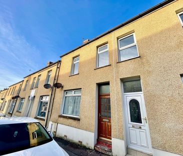 Merthyr Street, BARRY - Photo 3