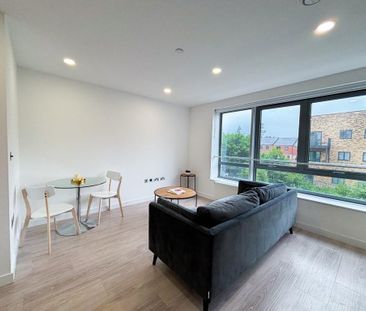 Studio to rent - Photo 3