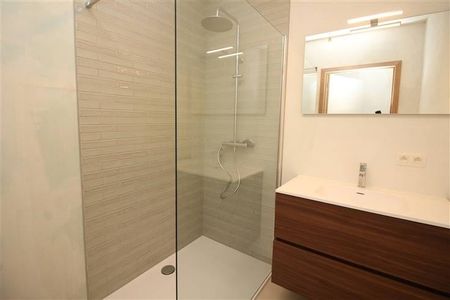 Appartement te huur - Foto 2