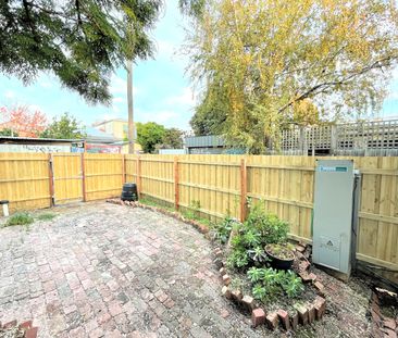 2 Ivan Street, Fitzroy North VIC 3068 - Photo 6