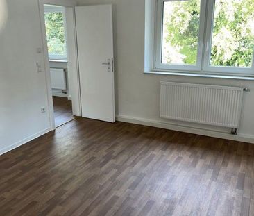 Lust auf Veränderung? Renovierte 3 - Zimmer-Wohnung in toller Lage! - Photo 1