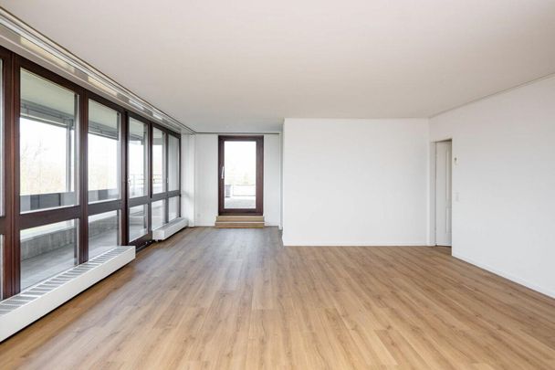 Attikawohnung mit privater Sauna in Aarau - Foto 1