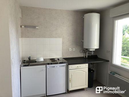Location Appartement T 1 - Nantes - La Beaujoire - Photo 3
