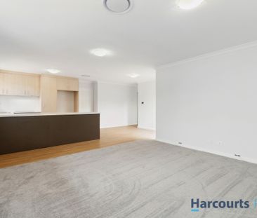 1 Shipbourne Way, Huntingdale WA 6110 - House For Rent - $680 | Domain - Photo 1