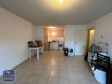 Location Appartement 2 pièces 49m² CHALON SUR SAONE 71100 - Photo 2