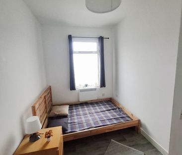 2 Bed Flat, Cresswell Road, SE25 - Photo 1