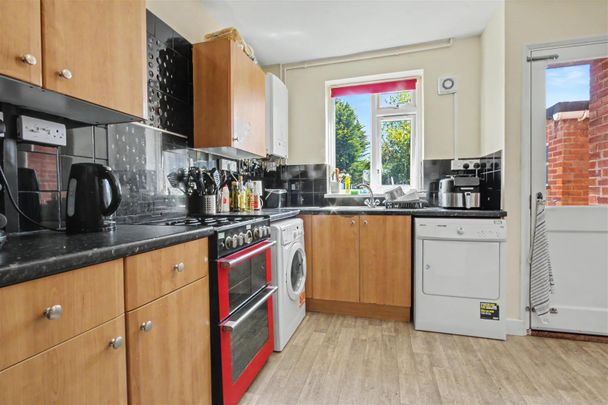 4 Bedroom House to let - Photo 1