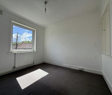 Downside Avenue, Plymouth - Photo 5