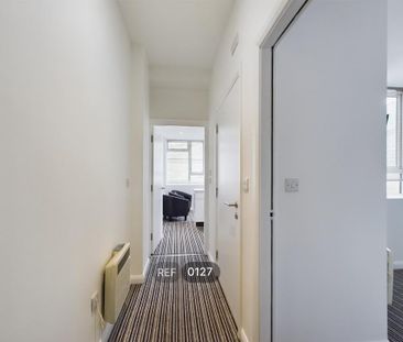 1 bedroom apartment to rent - Photo 3