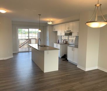 For Lease - 35 Sportsman Hill Street, Kitchener, Ontario - Photo 4