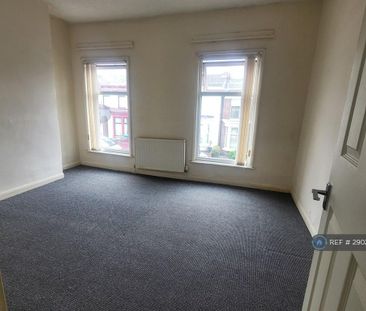 2 bedroom terraced house to rent - Photo 4