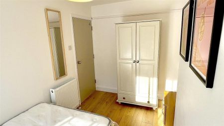 5 bedroom house share to rent - Photo 4