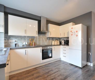 4 bedroom house to rent - Photo 2