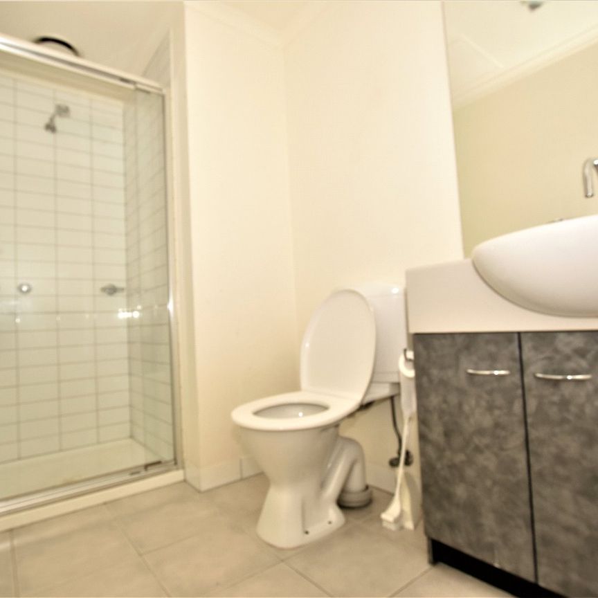 312/118 Dudley Street - Photo 1