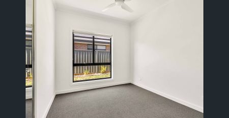 Low Maintenance Living! - Photo 2