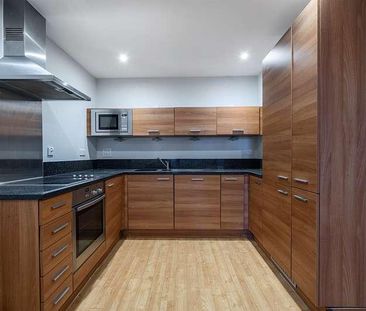 Projection East, Merchants Place, Reading, RG1 - Photo 2