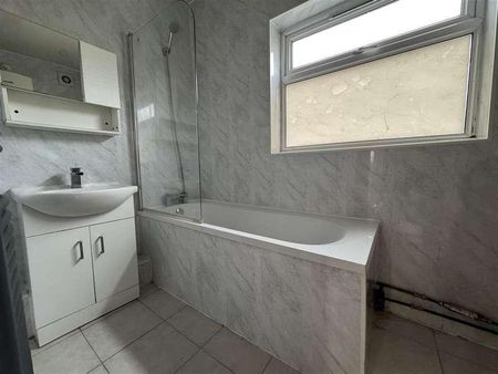 Manchester Road, Swindon, SN1 - Photo 4