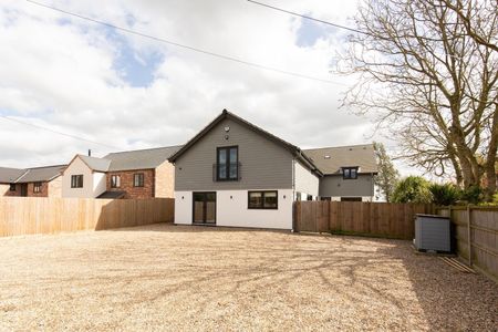 Watton Road, Norwich, Hingham - Photo 3