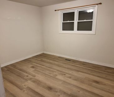 For Lease - 1645 Bowmanville Avenue, Clarington, Ontario - Photo 6