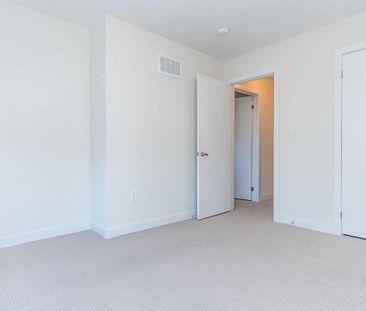 For Lease - 590 North Service Road Unit# 76, Hamilton, Ontario - Photo 4