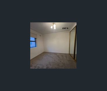 4x Two Bedroom Apartments - Short Term Lease Only - Photo 4