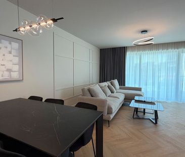 Apartament 4 camere de inchiriat superb-Zona Pipera-100 metri metrou - Photo 3